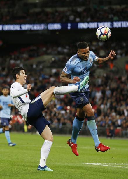 一举动背后 一举动背后